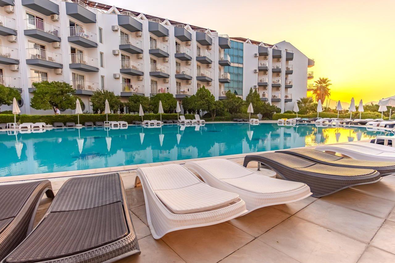 Luna Beach Deluxe Hotel Marmaris Exterior photo